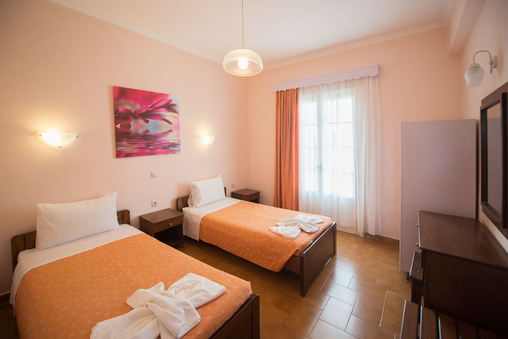 Potamos Apartments Sidari  Exterior photo